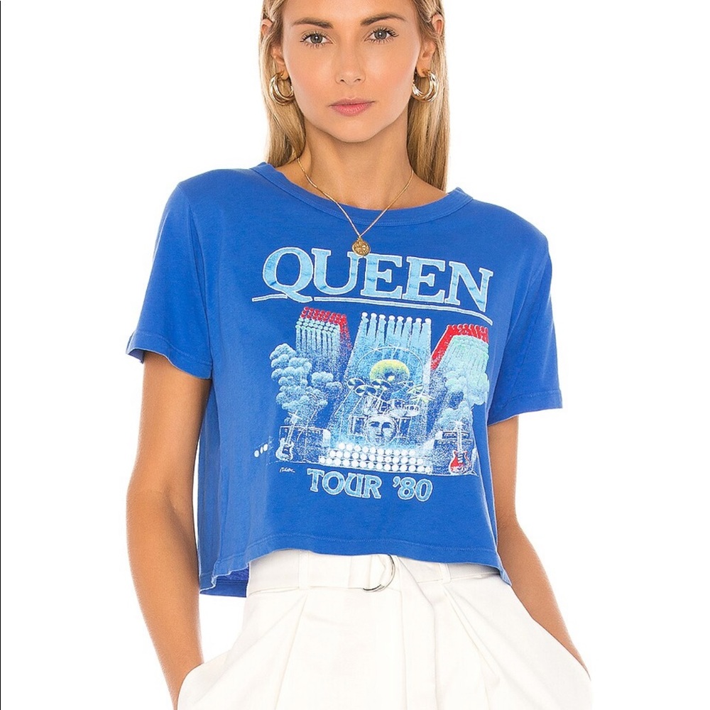 Daydreamer queen concert rebel crop tee